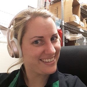 Meet your Posher, Kara